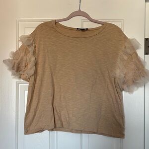 Lea & Viola Tan T-Shirt with Ruffled Sleeves
